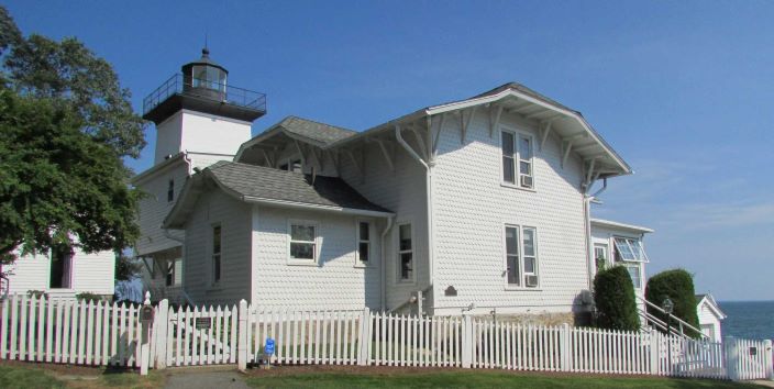 Hospital Point Lighthouse