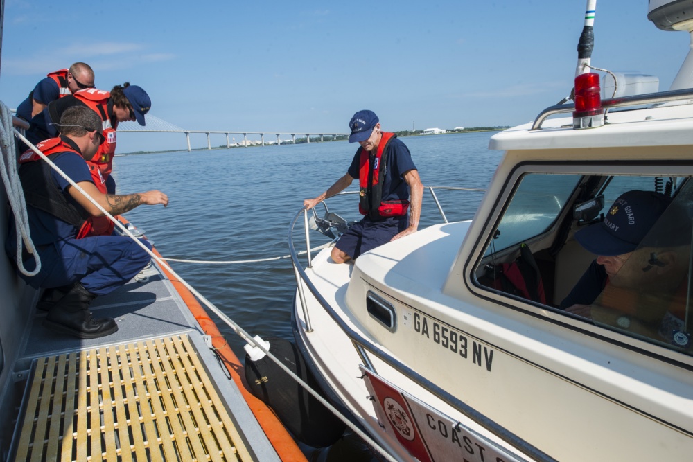 Coast Guard and Auxiliary working together
