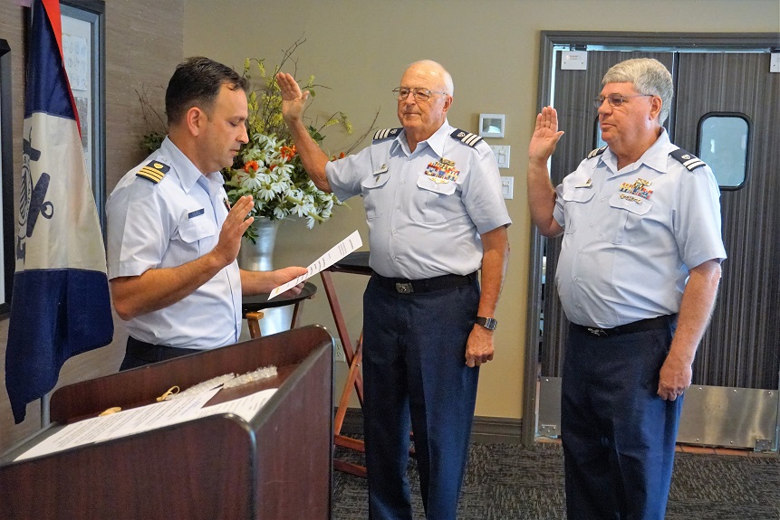 Swearing in 2016 Division Commander and Vice Division Commander