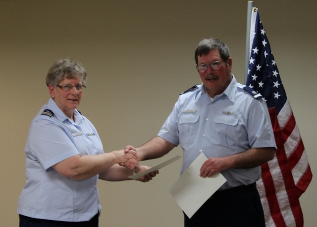 Sully receives VE and Instructor's award