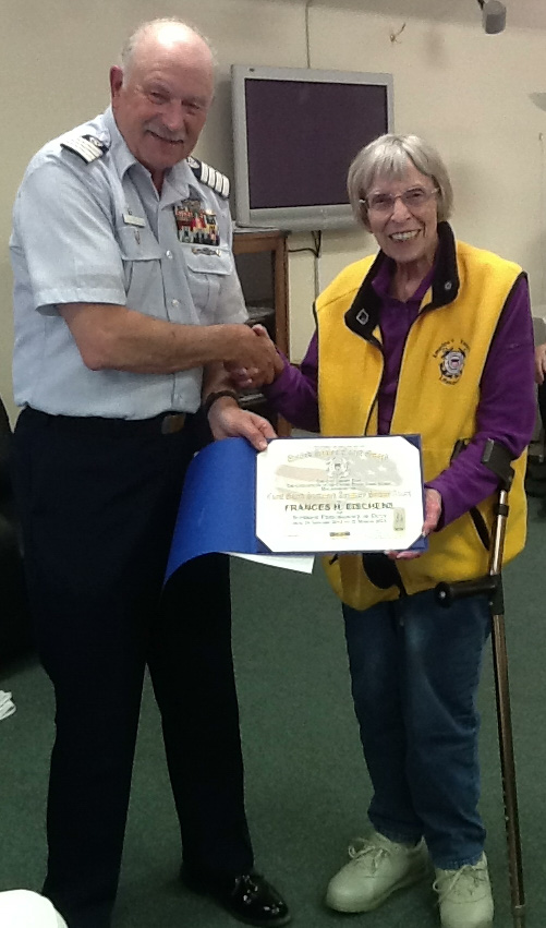 Dan Cole presenting award to Frances Eichens