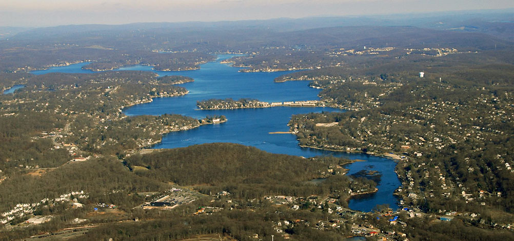 areal picture of Lake Hopatcong