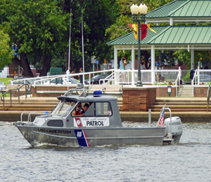201204 Flotilla Patrol Boat photo by TJ Bendicksen