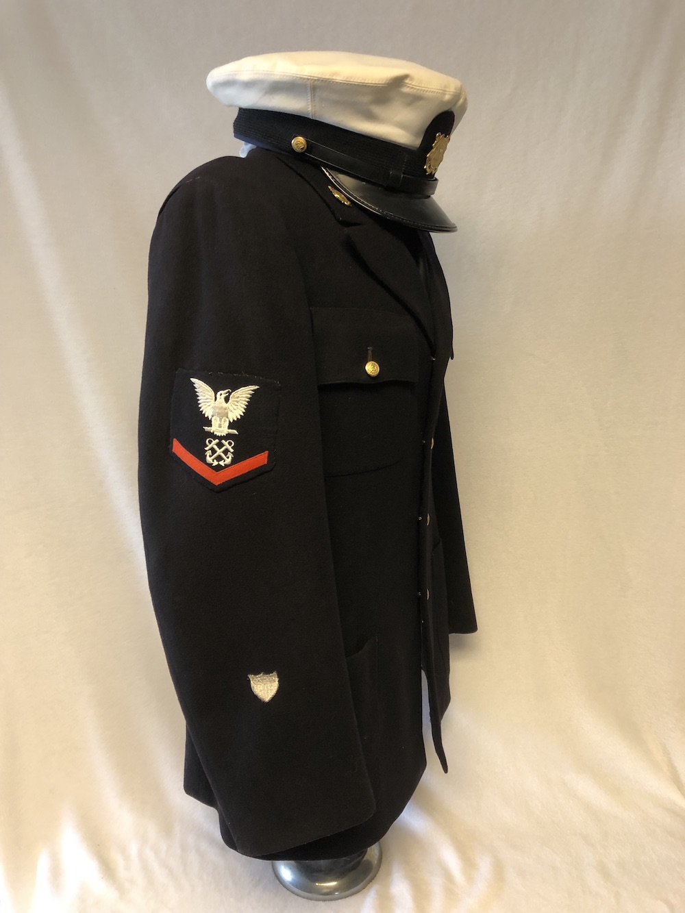 Uniform Reserve 1941 Right side view